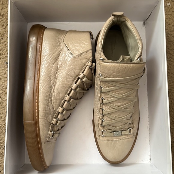 Brown and tan balenciaga - Picture 3 of 4